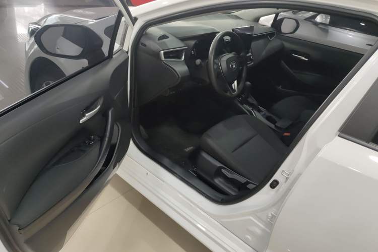 Used Toyota Levin 2024 Smart Electric Hybrid Dual-Engine 1.8L Leading Edition