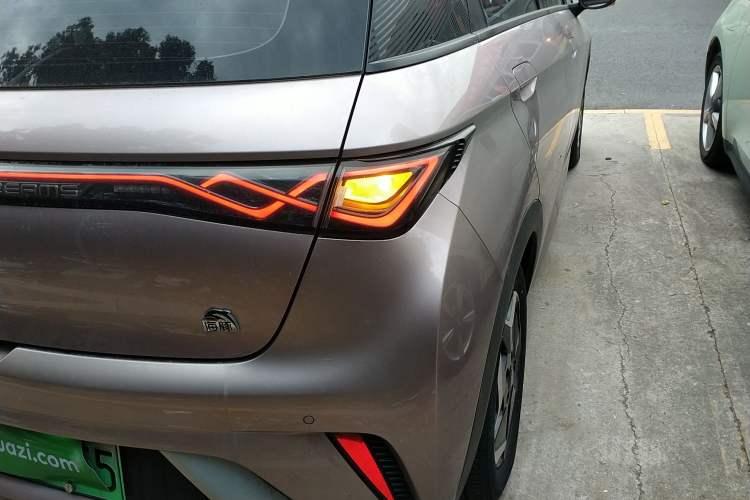 Used BYD Dolphin 2021 405 km Fashion Edition
