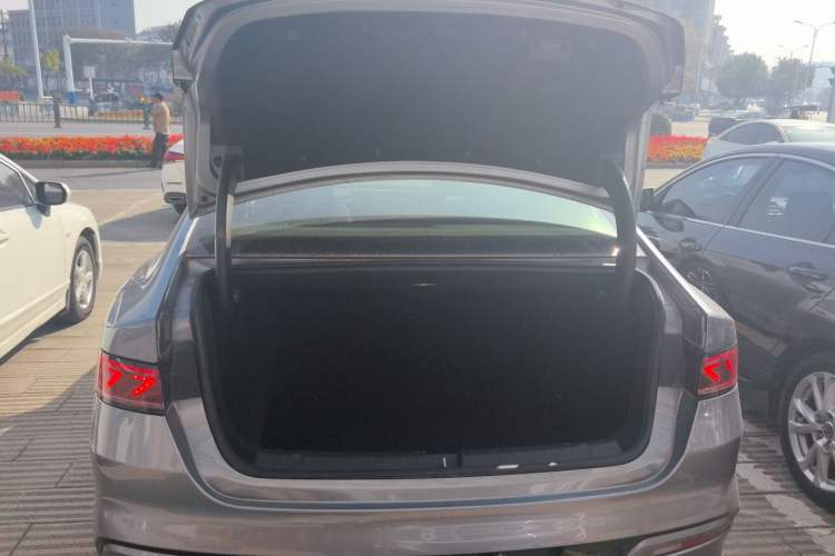 Used BYD Qin PLUS 2021 DM-i 55KM Flagship Model
