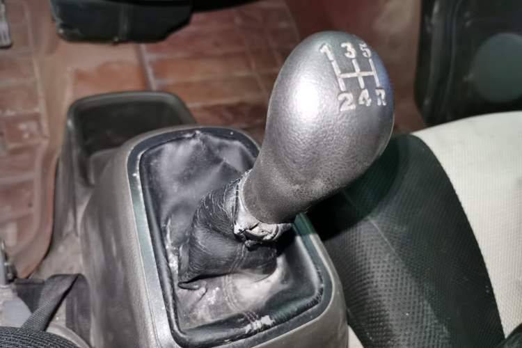 Used Wuling Rongguang S 2021 1.2L Base Model Window-Sealed 2-Seat LSI Car
