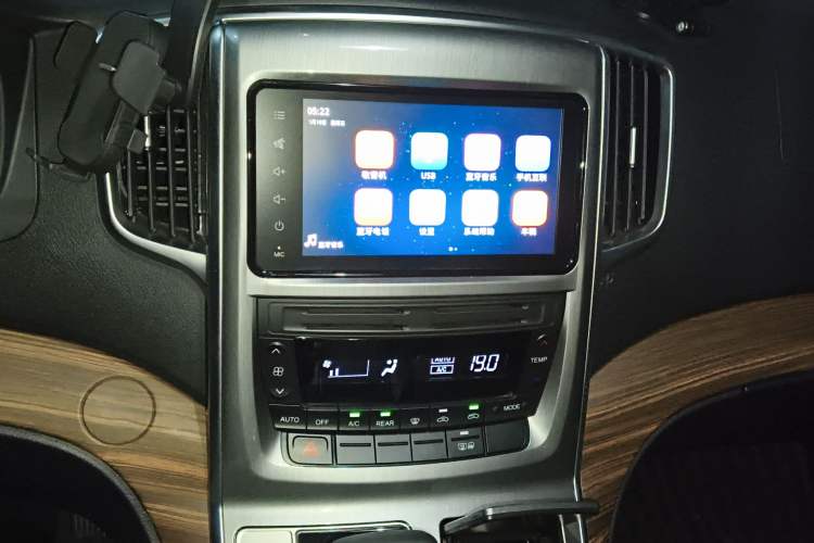 Used FORTHING M7 2022 Lingjue Model 2.0T Automatic Earl Edition
