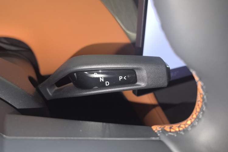 Used  YU7 2025 Ultra-Long Range All-Wheel Drive Pro Version
