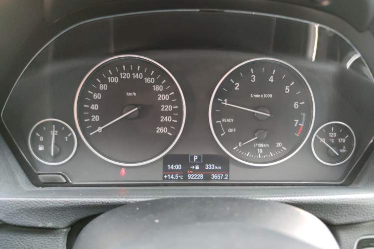 Used BMW 3 Series 2016 316Li Fashion Model
