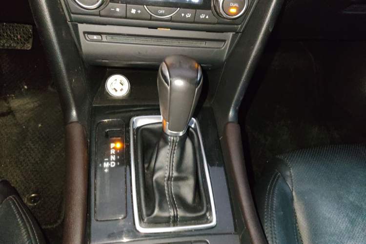 Used Mazda Mazda 3 Axela 2017 Sedan 2.0L Automatic Prestige Model China V Standard
