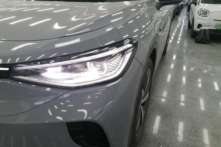 Used Volkswagen ID.4 CROZZ 2024 Facelifted PRO
