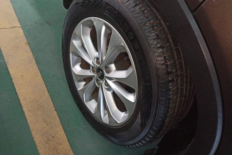 Used Kia Sorento 2013 2.2T 5-Seater Diesel Comfort Edition
