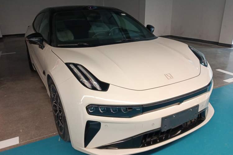 Used Zeekr 001 2025 YOU Edition 100 kWh All-Wheel Drive
