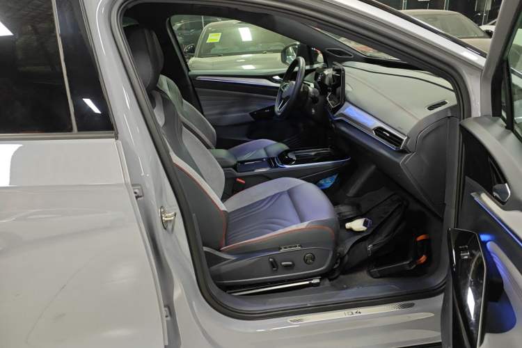 Used Volkswagen ID.4 CROZZ 2024 PRIME