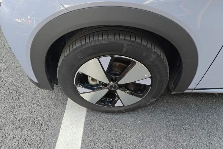 Used BYD Dolphin 2023 420 km Fashion Edition
