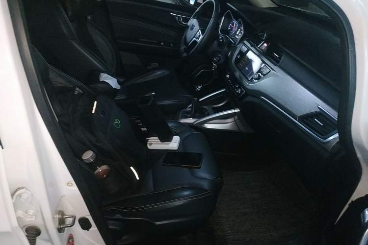 Used Geely Auto Vision X3 2017 1.5L Manual Elite Model
