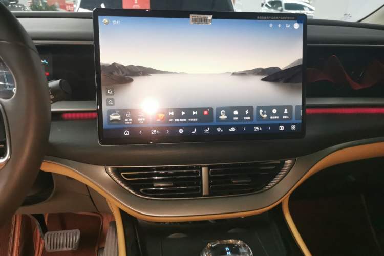 Used Denza D9 2024 DM-i 980 Four-Wheel Drive Prestige Model