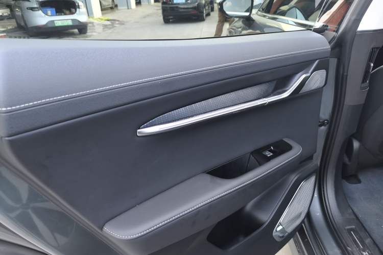 Used Zeekr 001 2022 Ultra-Long Range Single-Motor WE Version
