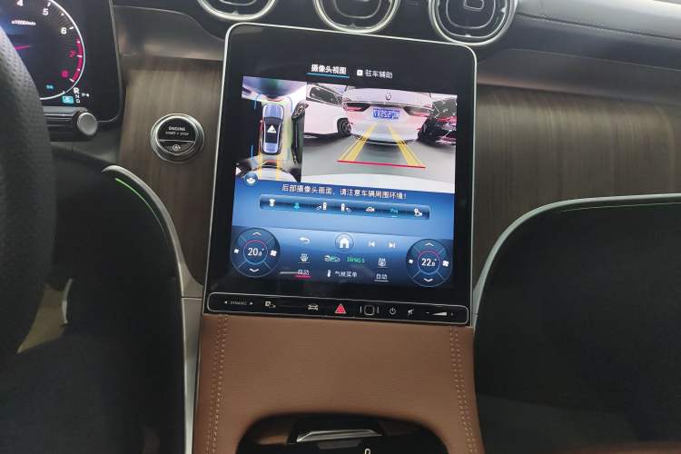 Used Mercedes-Benz GLC 2023 GLC 300 L 4MATIC Dynamic Edition 5-seater