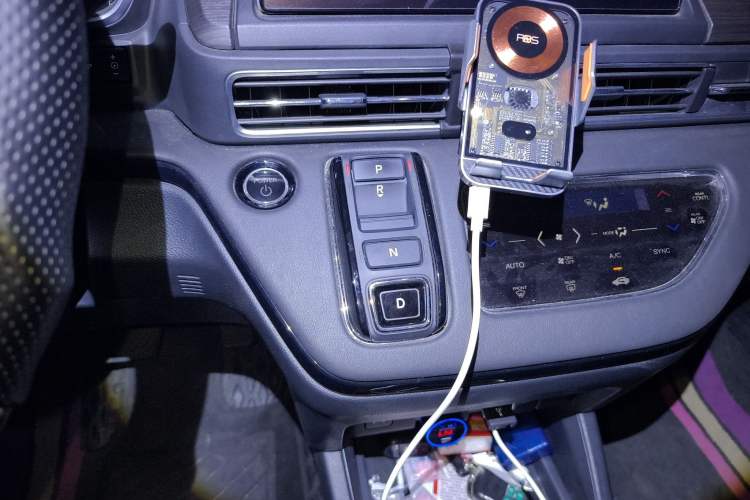 Used Honda Elysion 2022 2.0L eHEV Luxury Edition