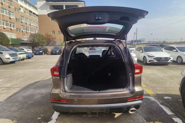 Used Haval M6 2019 1.5T DCT Two-Wheel Drive Value Edition China VI Standard
