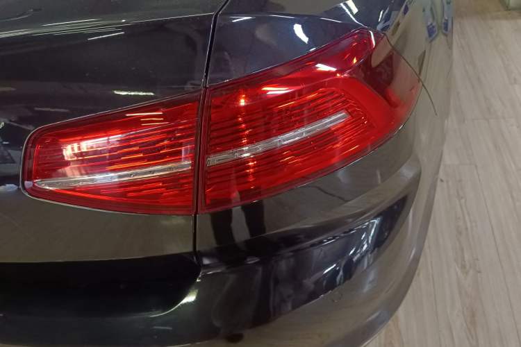 Used Volkswagen Magotan 2019 330TSI DSG Leading Model China VI Standard
