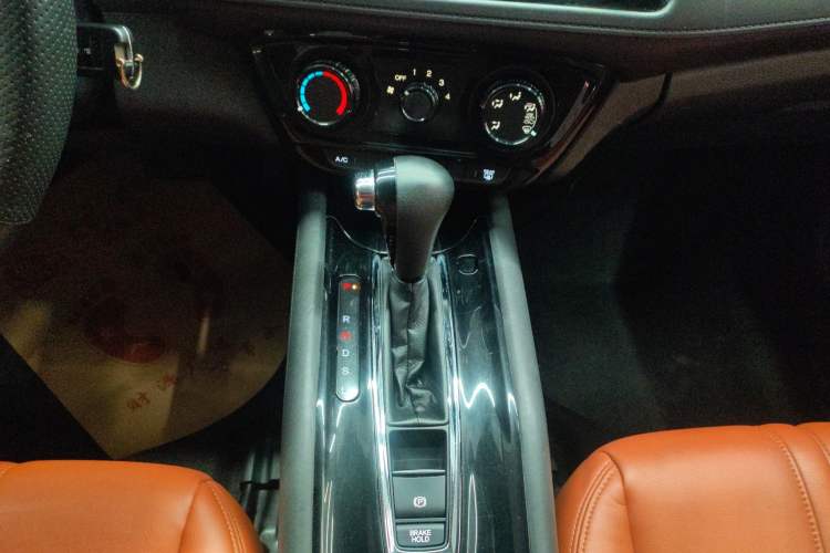 Used Honda Vezel 2017 1.5L CVT 2WD Comfort Model