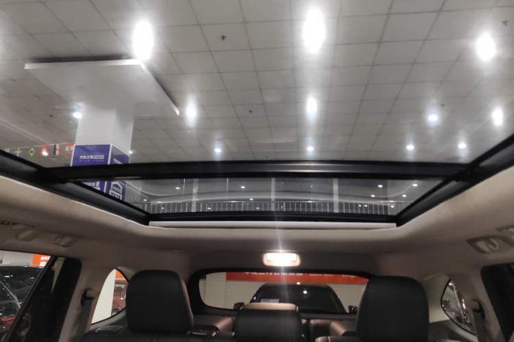 Used Toyota Highlander 2022 Dual-Engine 2.5L Four-Wheel Drive Prestige Version 7 Seats