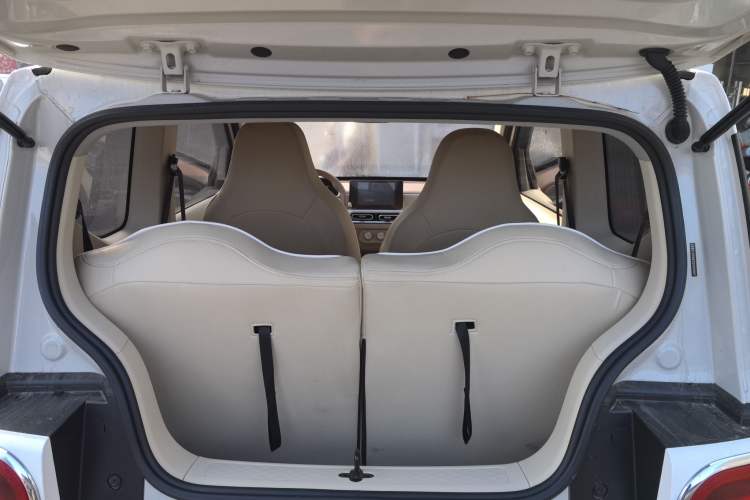 Used Wuling Hongguang MINIEV 2024 3rd Generation 215km Advanced Version
