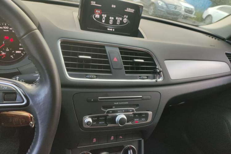 Used Audi Q3 2016 30 TFSI Fashion Model