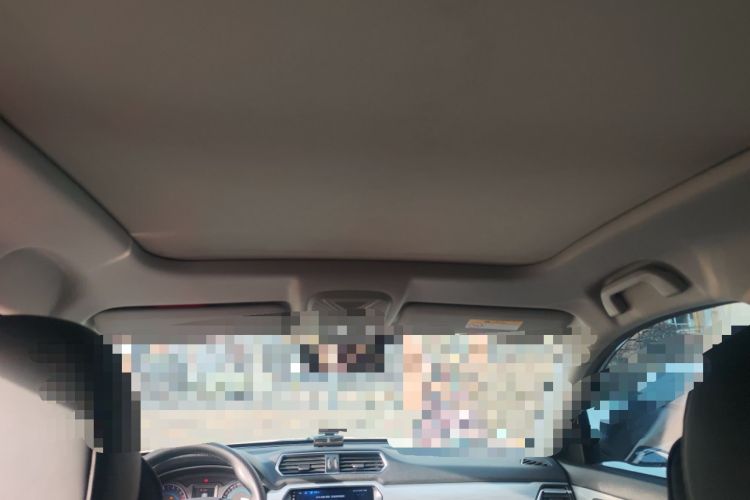 Used Haval H2 2018 Chuanxiang Edition Blue Badge 1.5T Dual-Clutch Two-Wheel Drive Fashionable Model
