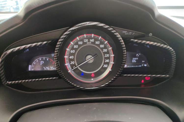 Used Mazda Mazda 3 Axela 2016 Hatchback 1.5L Automatic Luxury Model