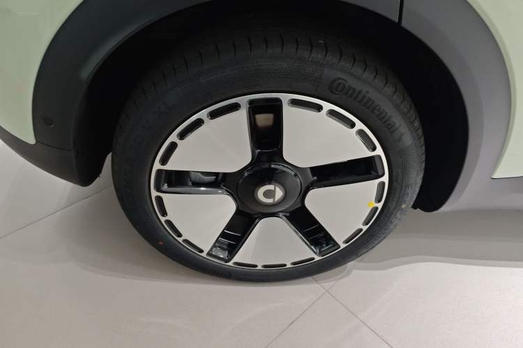 Used  #5 2024 Long-Range Journey Luxury Edition