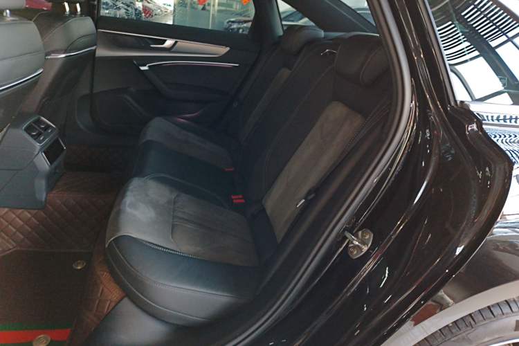 Used Audi A6L 2022 40 TFSI Luxury Dynamic Model
