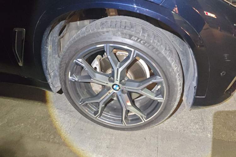 Used BMW X5 2022 xDrive 40Li M Sport Package