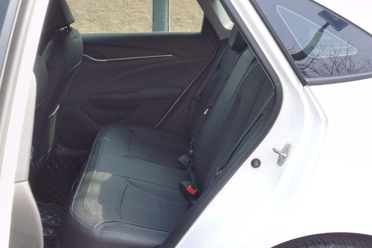 Used Buick GT 2018 18T Automatic Elite Model
