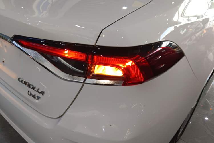 Used Toyota Corolla 2019 1.2T S-CVT GL-i Luxury Edition
