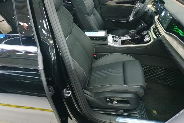 Used Hongqi H9 2020 3.0T Smart Connect Flagship Four-Seat Version