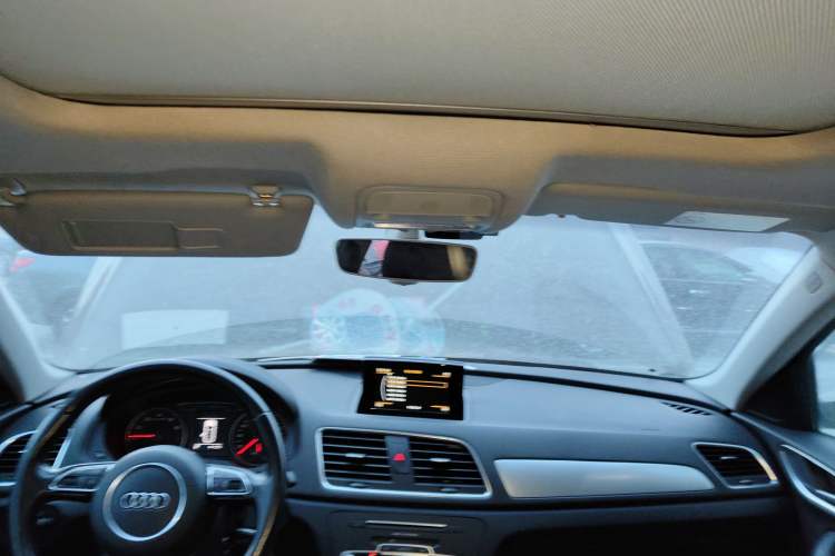 Used Audi Q3 2016 35 TFSI Fashion Model
