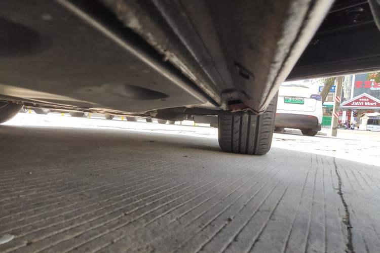 Used Volkswagen Beetle 2018 180TSI Joyful Orange Edition
