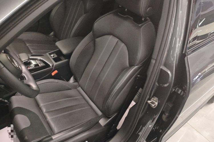 Used Audi A4L 2024 40 TFSI Luxury Dynamic Edition
