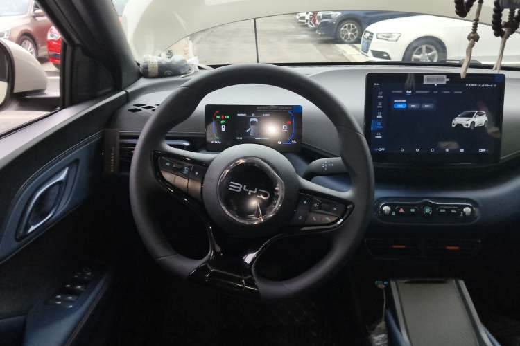 Used BYD Seagull 2025 Intelligent Driving Version 305 km Dynamic Edition
