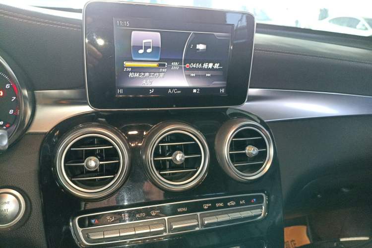 Used Mercedes-Benz GLC 2019 GLC 260 L 4MATIC Dynamic Model