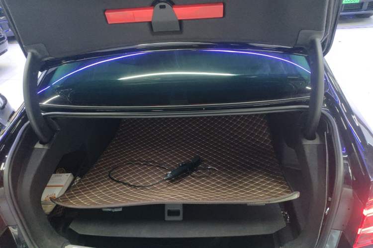 Used Volkswagen Phideon 2021 380TSI Luxury Edition
