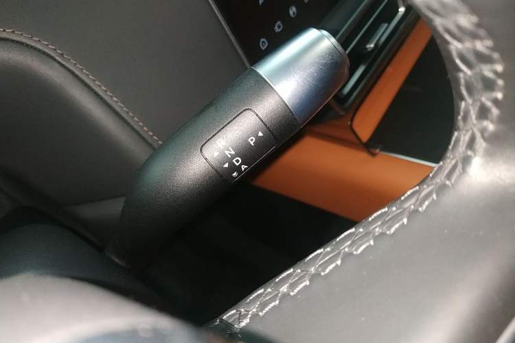 Used Li Auto L9 2022 Max model
