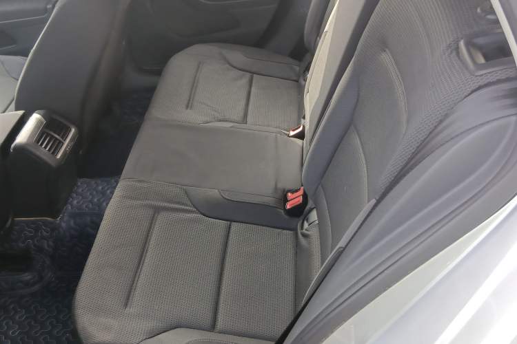 Used Volkswagen Golf 2015 1.6L Automatic Comfort Model
