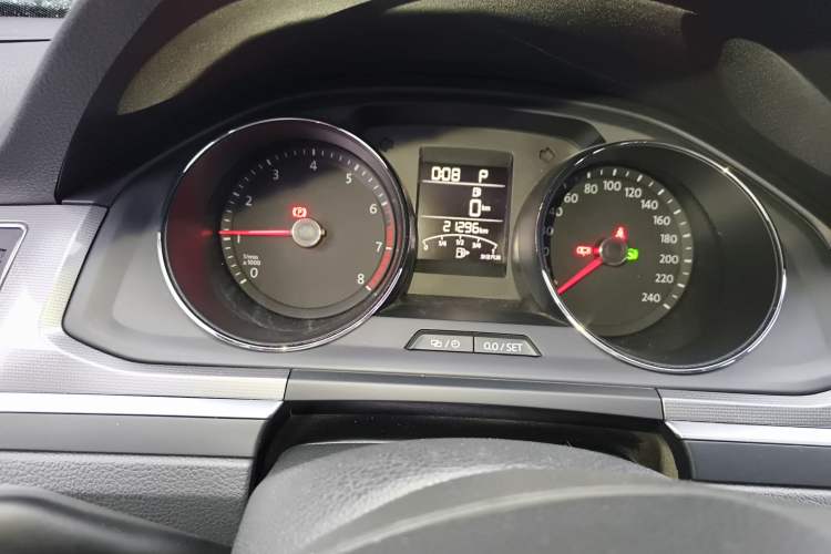 Used Volkswagen Bora 2017 1.6L Automatic Fashion Model