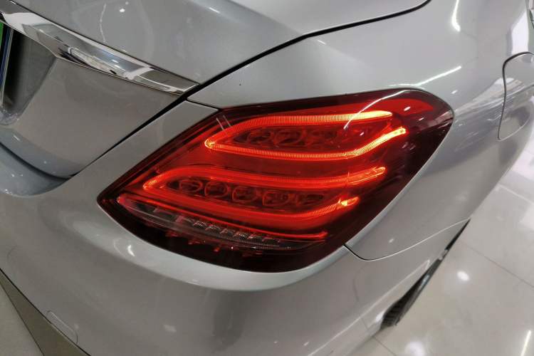 Used Mercedes-Benz C-Class 2015 C 260 L Sport Edition