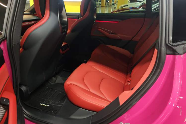 Used  SU7 2024 Rear-Drive Ultra-Long Range Advanced Pro-Level Intelligent Driving Version
