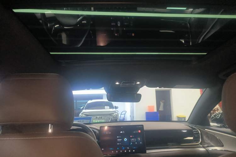 Used BYD Han 2020 EV Long-Range Luxury Model
