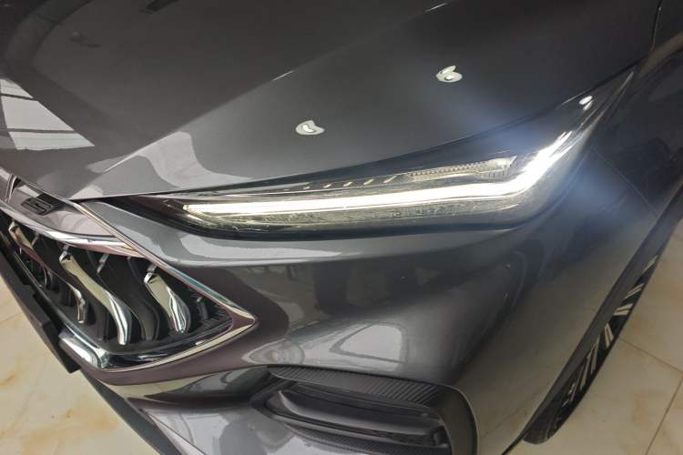 Used Oshan X5 2021 1.6L CVT Flagship Model
