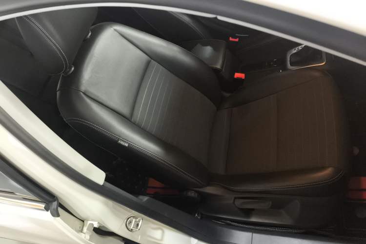 Used Volkswagen Tiguan 2016 280TSI Automatic Two-Wheel-Drive Silk Road Style Edition