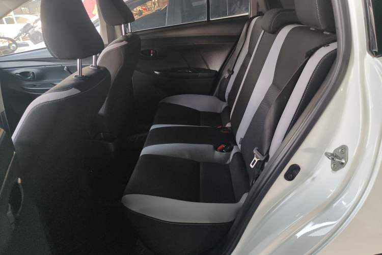 TDK.VehicleDetails.img