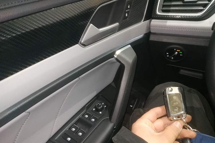 Used Volkswagen Tayron 2023 330TSI Two-Wheel-Drive Luxury Plus Advanced Version