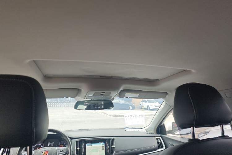 Used Roewe i6 2017 20T Automatic Internet Smart Edition