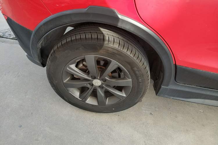 Used BYD Yuan New Energy 2018 EV360 Smart Connect Cool Edition
